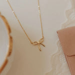 Load image into Gallery viewer, Lily Bow Necklace

