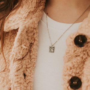 Holly Necklace